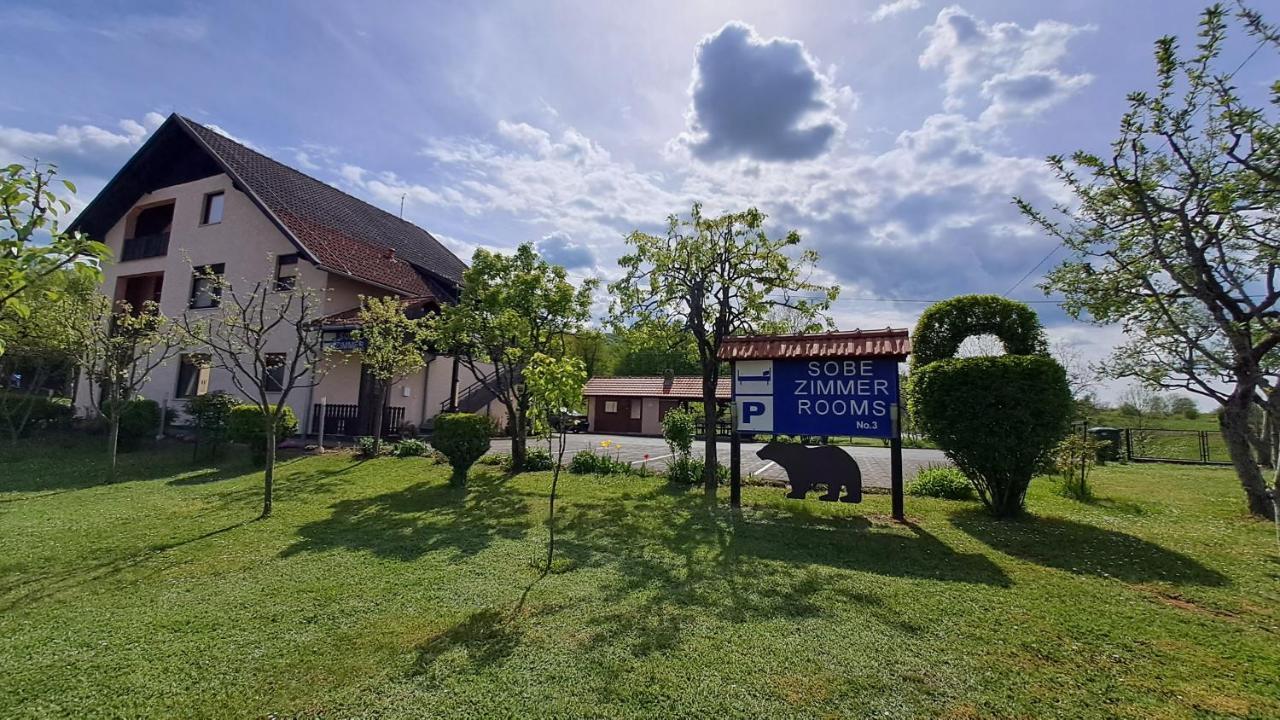 Family Puskaric Hotel Slunj Buitenkant foto