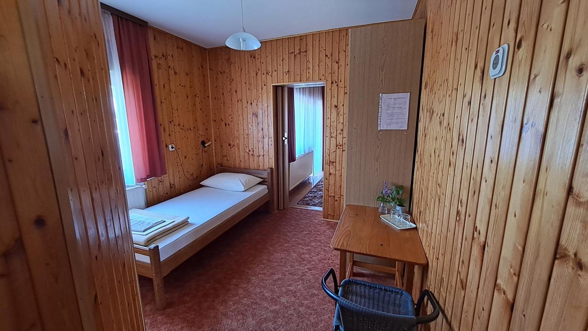 Family Puskaric Hotel Slunj Buitenkant foto